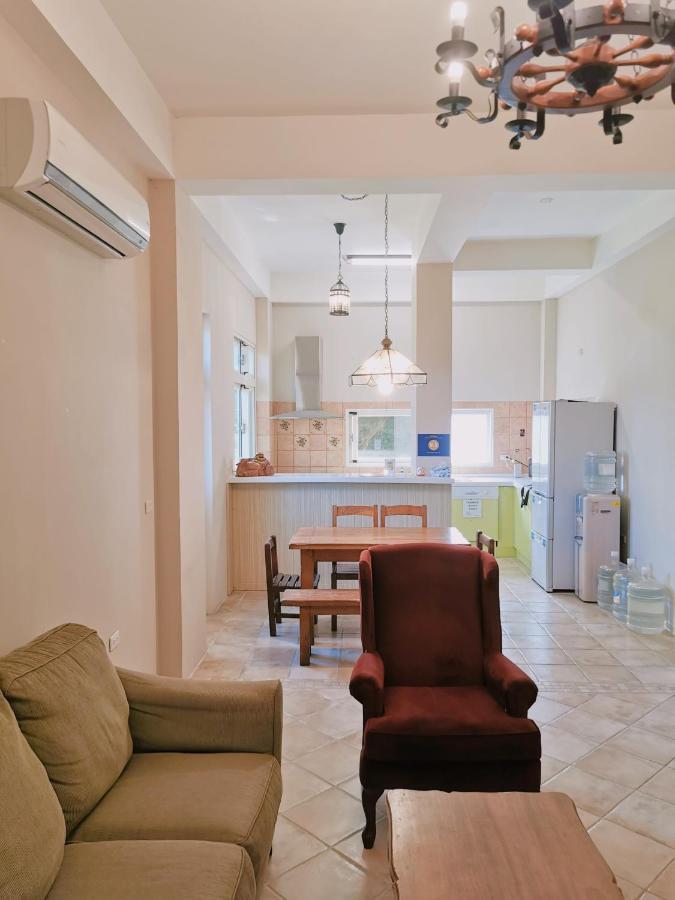 Yilan Beitou No.117 Bed & Breakfast La Đông Ngoại thất bức ảnh
